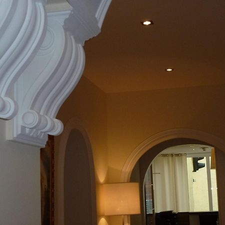 Hotel Rheinischer Hof Bad Soden Bad Soden am Taunus Exterior photo