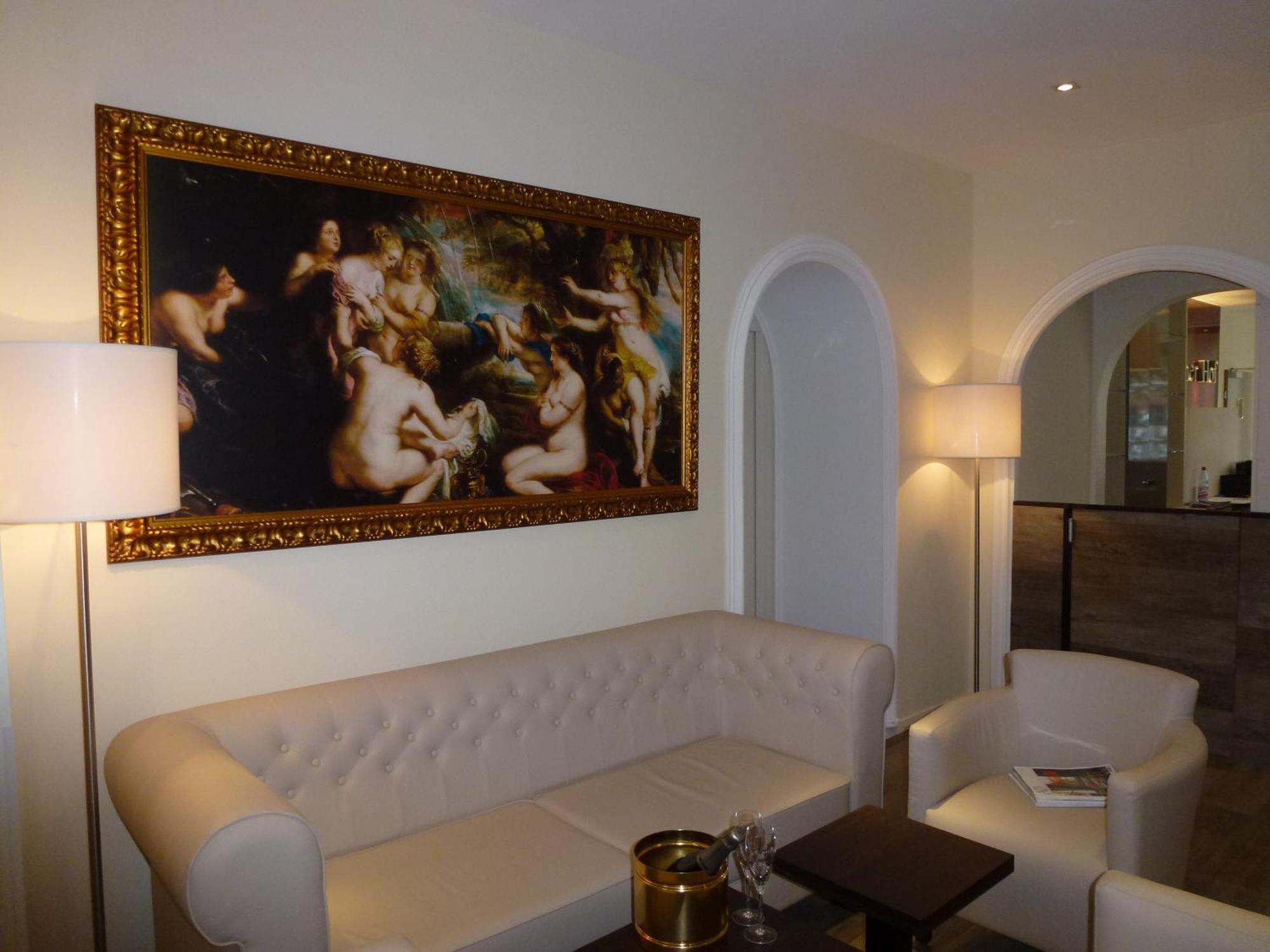 Hotel Rheinischer Hof Bad Soden Bad Soden am Taunus Exterior photo